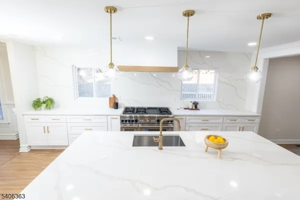 $1,599,000 | 13 Sycamore Way, Warren, NJ 07059