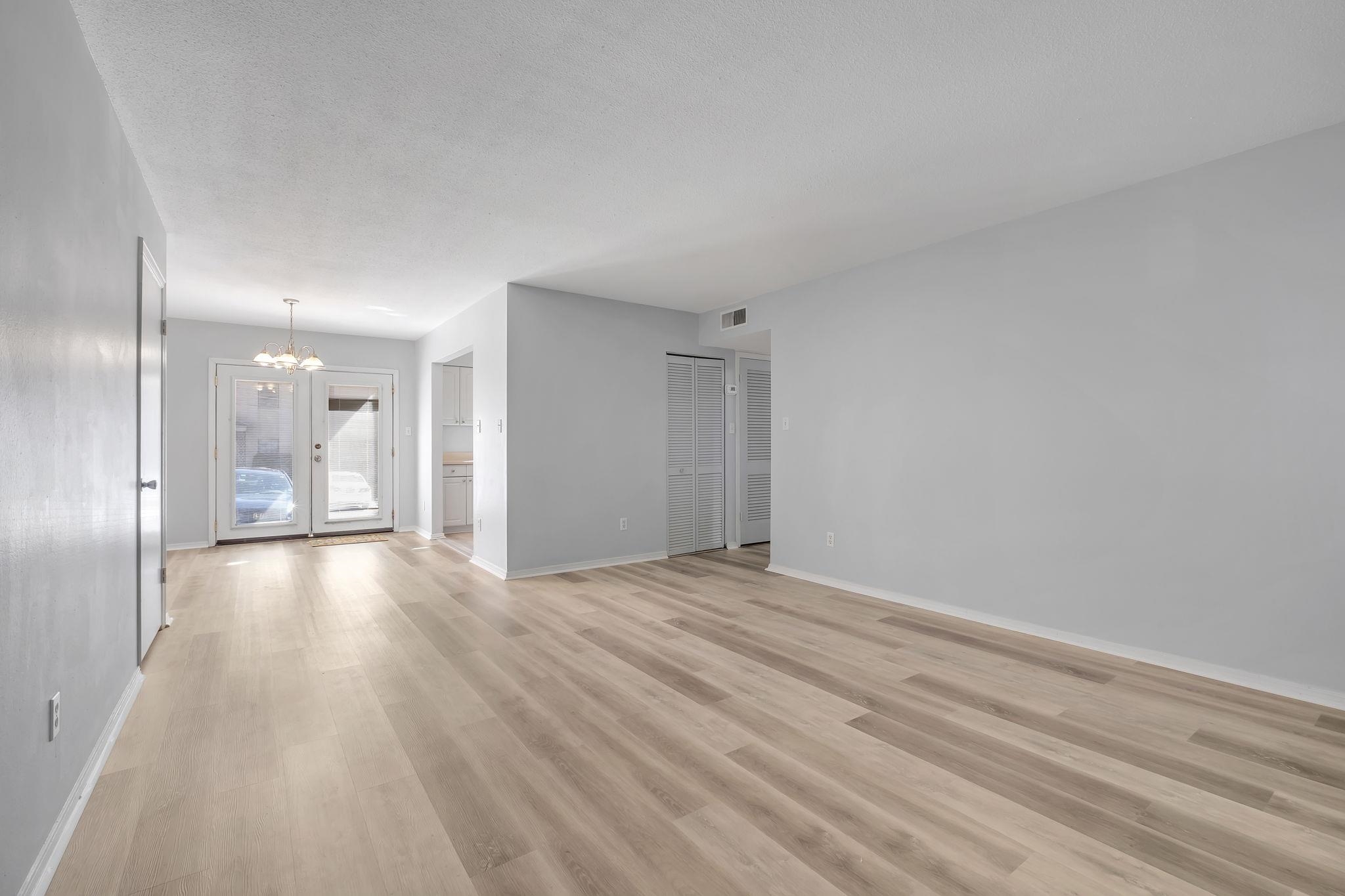 1951 North Meridian Road, Unit 35 Tallahassee, FL 32303 - Photo 30 of 34