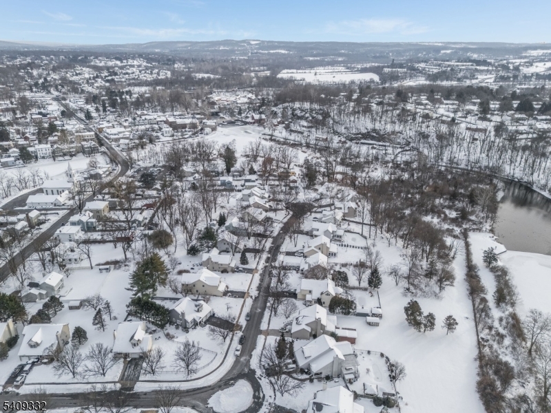 7 Rachel Court Clinton, NJ 08809 - Photo 32 of 42 a view of a city