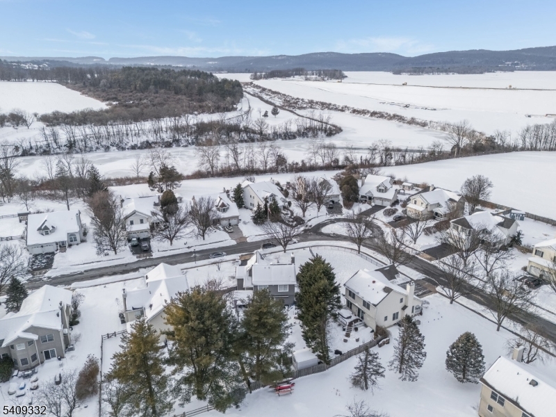 7 Rachel Court Clinton, NJ 08809 - Photo 37 of 42 a view of a city