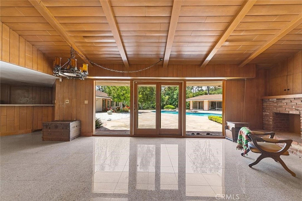 20827 East Mesarica Road Covina, CA 91724 - Photo 11 of 15 Original