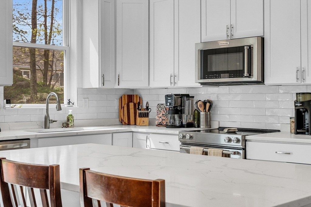5 Maple Street Sutton, MA 01590 - Photo 1 of 42 Gallery Image 1