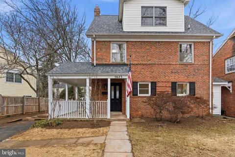 $1,095,000 | 5623 Huntington Parkway, Bethesda, MD 20817