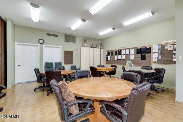 a view of a tennis court