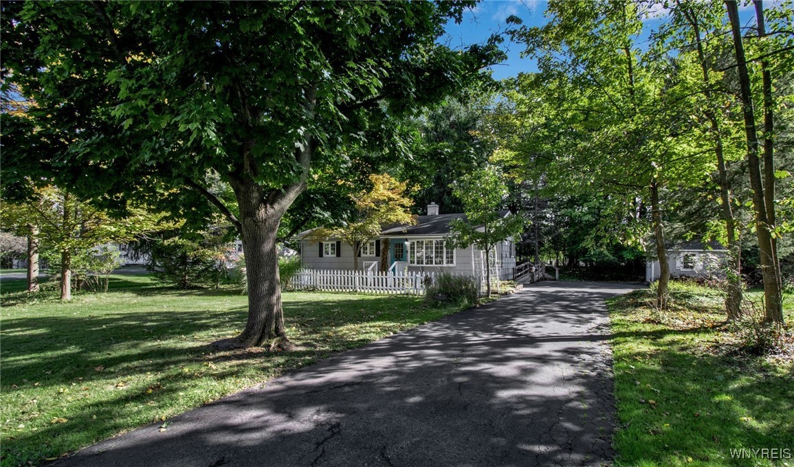 277 Hollybrook Road Rochester, NY 14623 - Photo 1 of 1