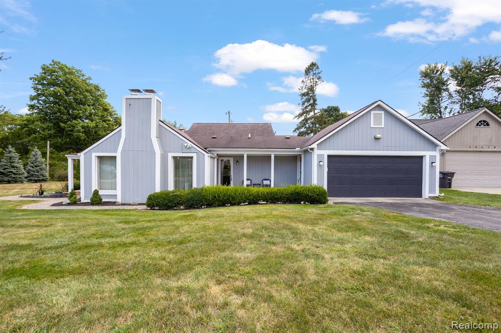 19577 Clement Road Northville, MI 48167 - Photo 4 of 26