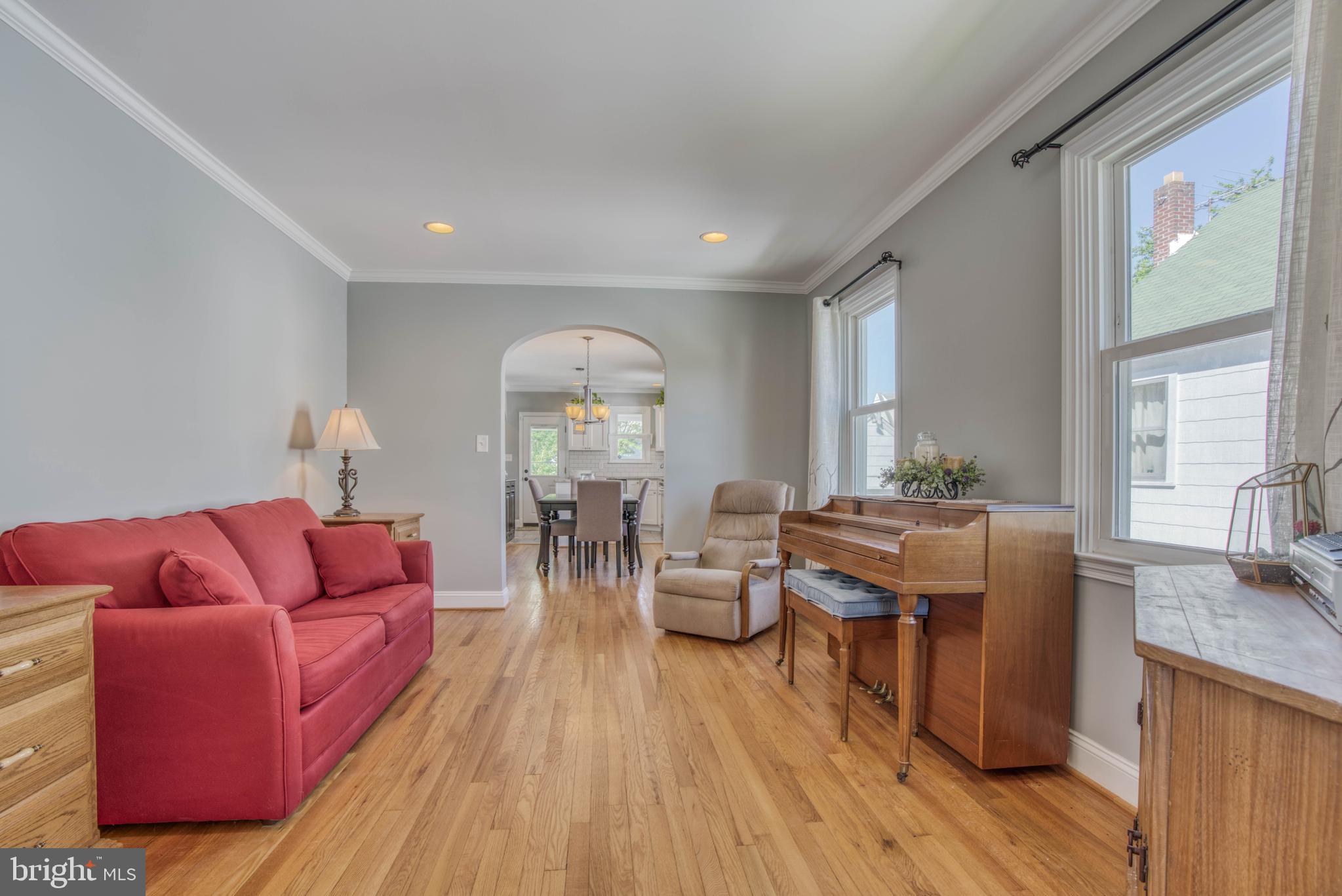 3031 Parktowne Road Baltimore, MD 21234 - Photo 13 of 48 Simple style & beauty!
