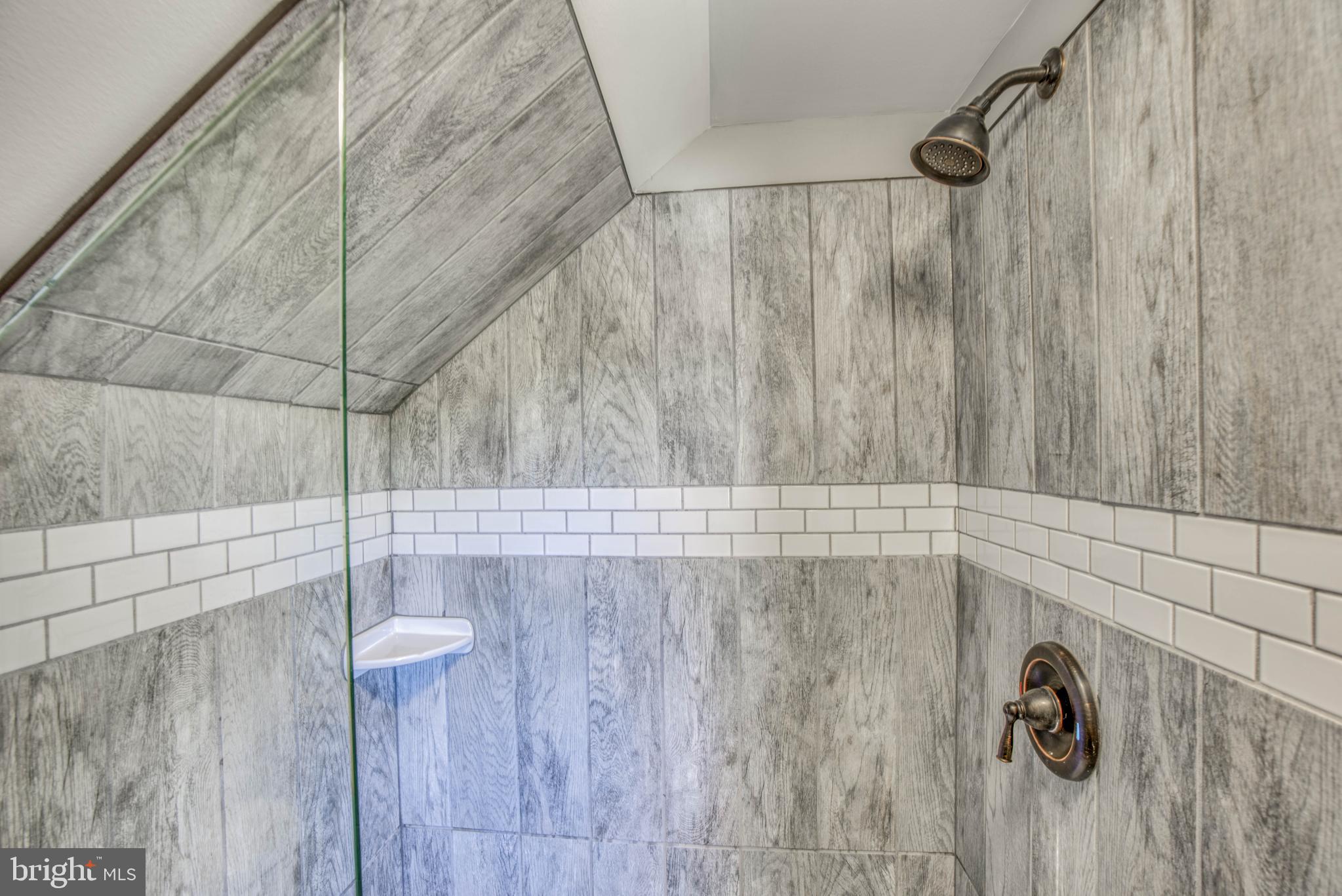 3031 Parktowne Road Baltimore, MD 21234 - Photo 33 of 48 Glass doors on upper level shower