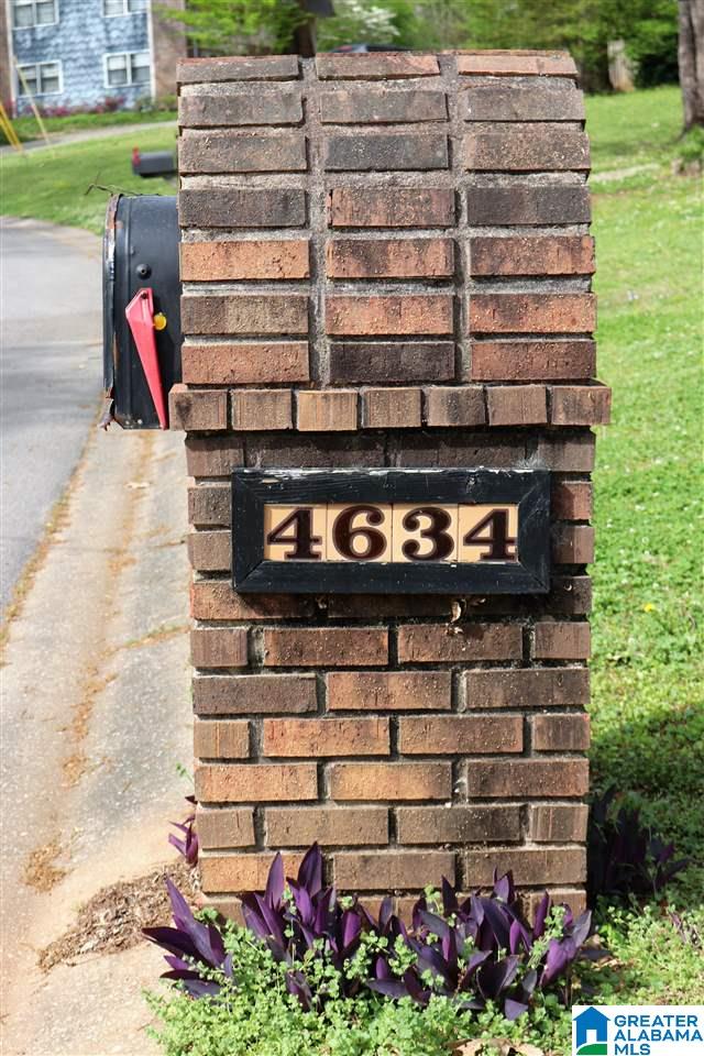 4634 Burningtree Lane Pelham, AL 35124 - Photo 3 of 30