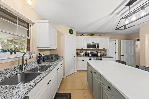 $3,150 | 4405 Southminster Circle, Niceville, FL 32578