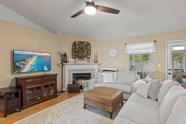 $3,150 | 4405 Southminster Circle, Niceville, FL 32578