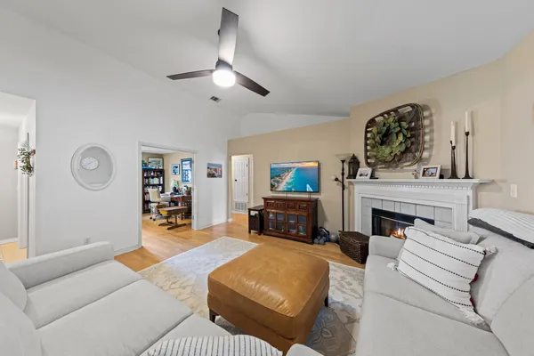 $3,150 | 4405 Southminster Circle, Niceville, FL 32578