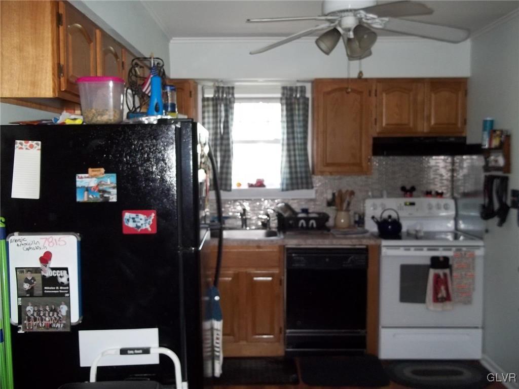 2280 Grove Road Allentown, PA 18109 - Photo 3 of 19 Gallery Image 3