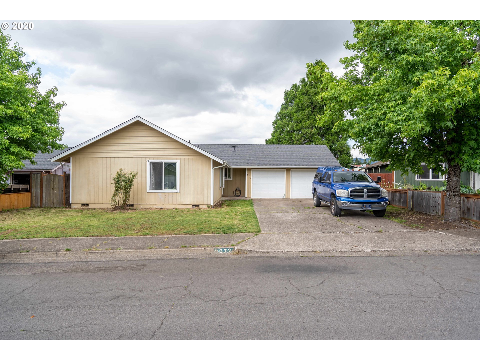 672 Janus Street Springfield, OR 97477 - Photo 1 of 17