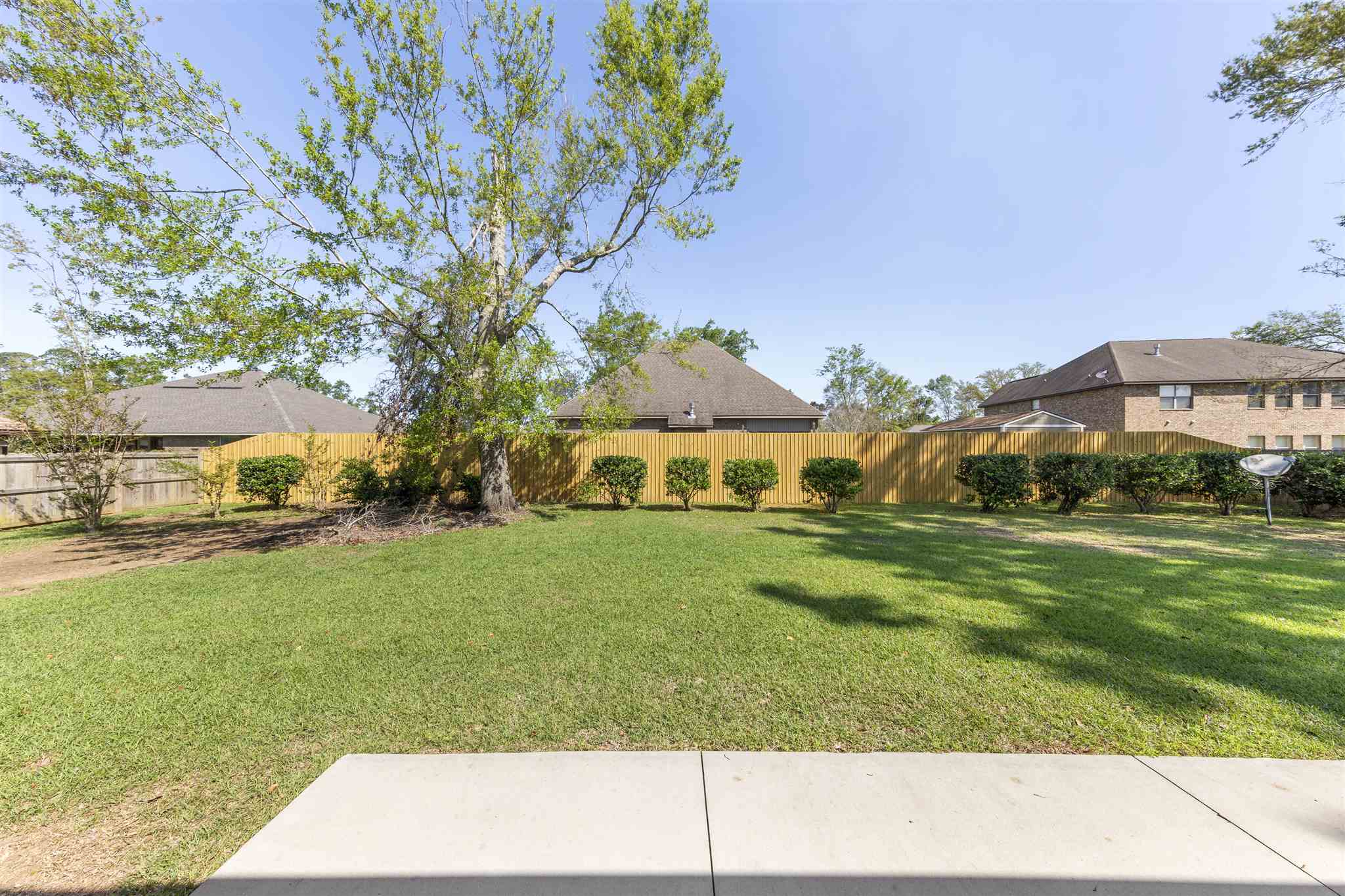 721 Edinburgh Avenue Foley, AL 36535 - Photo 8 of 38