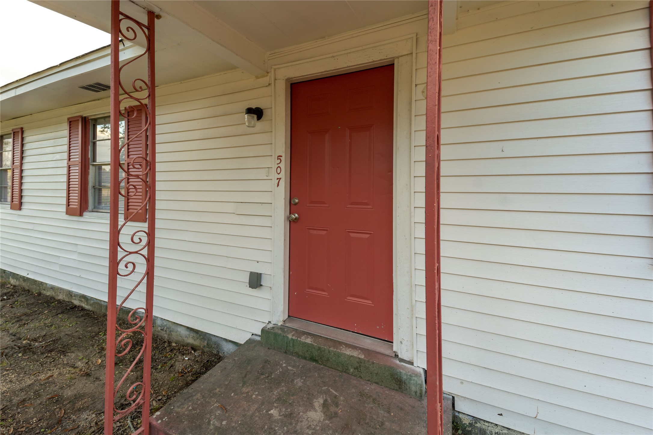 507 West Decatur Avenue Orange, TX 77630 - Photo 2 of 31
