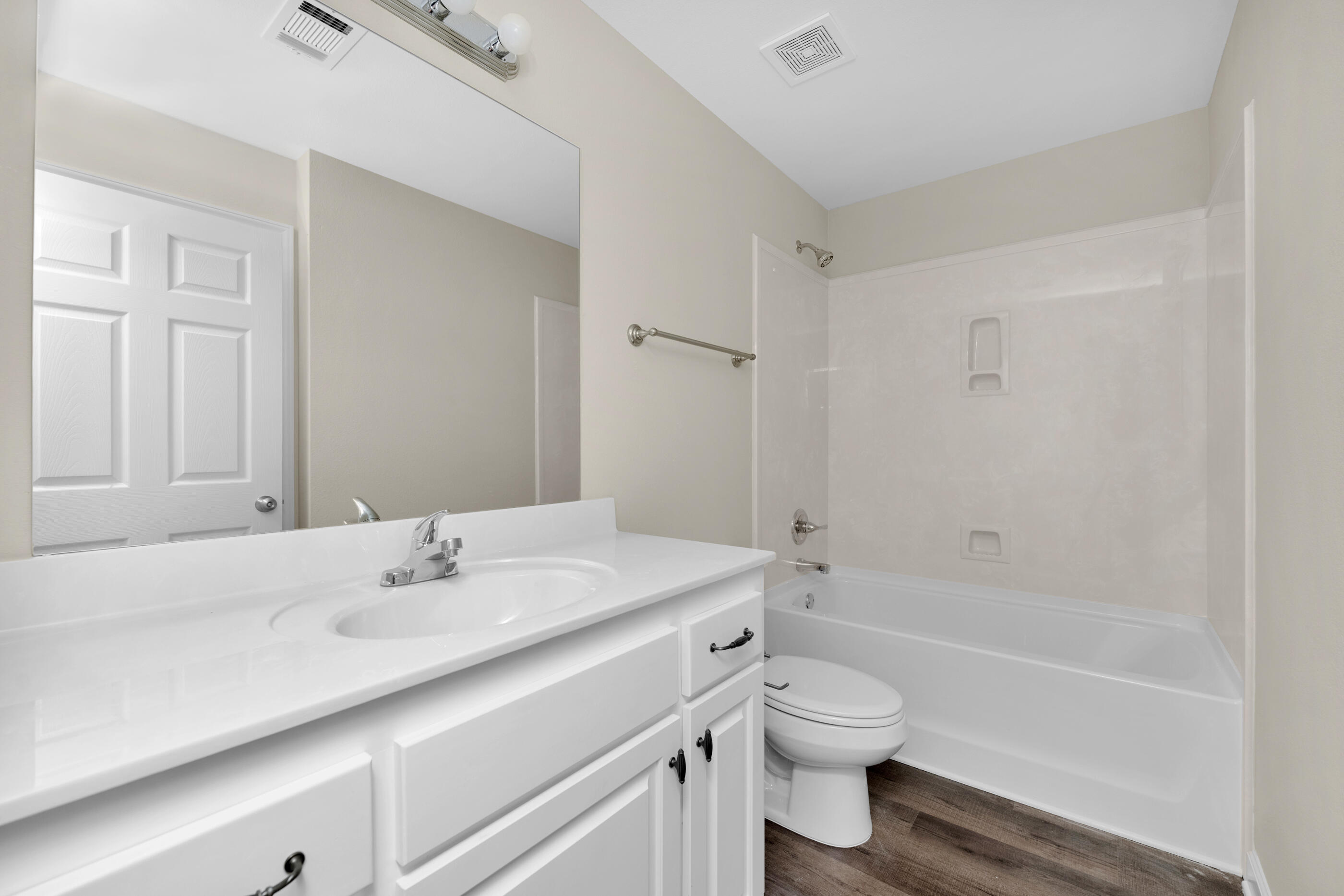 10004 American Farms Road Milton, FL 32583 - Photo 15 of 17 Gallery Image 15