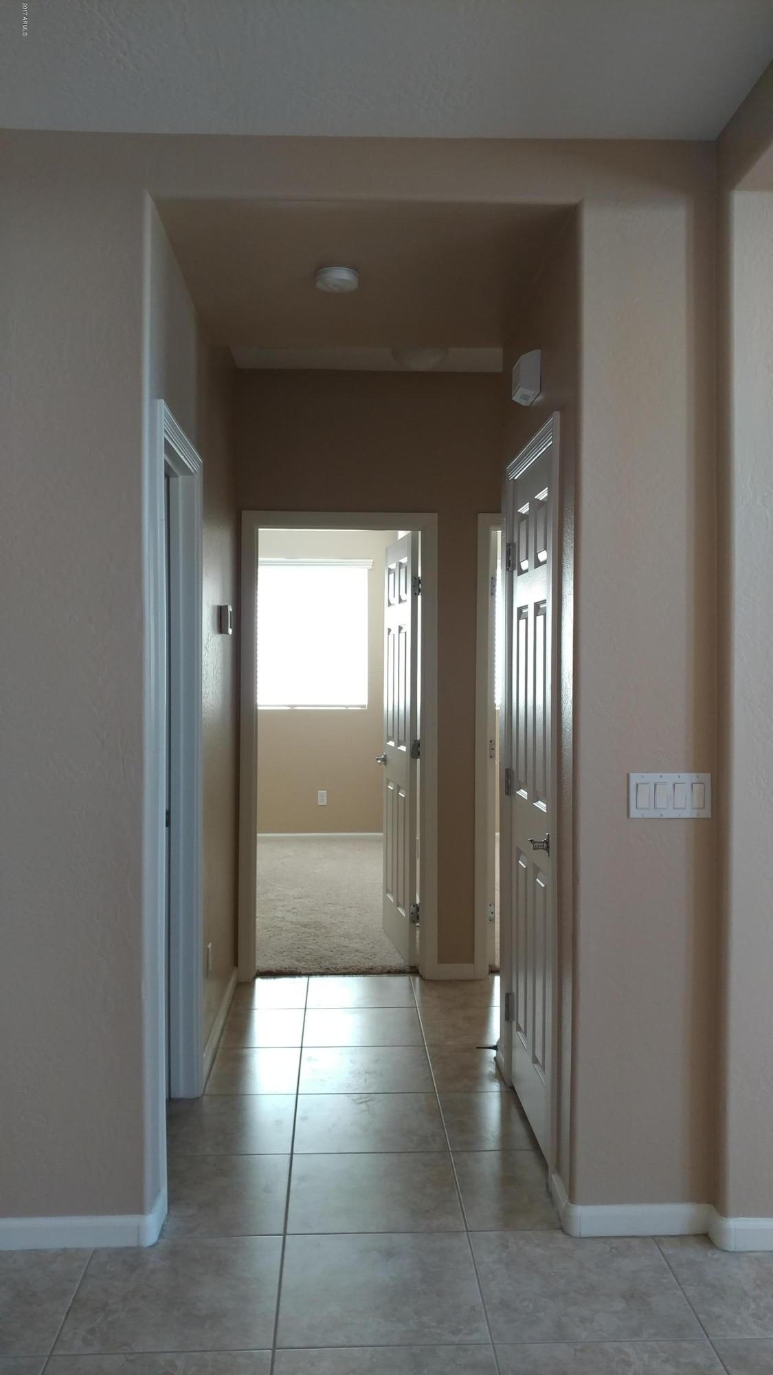 1333 East Walnut Road Gilbert, AZ 85298 - Photo 11 of 37 31