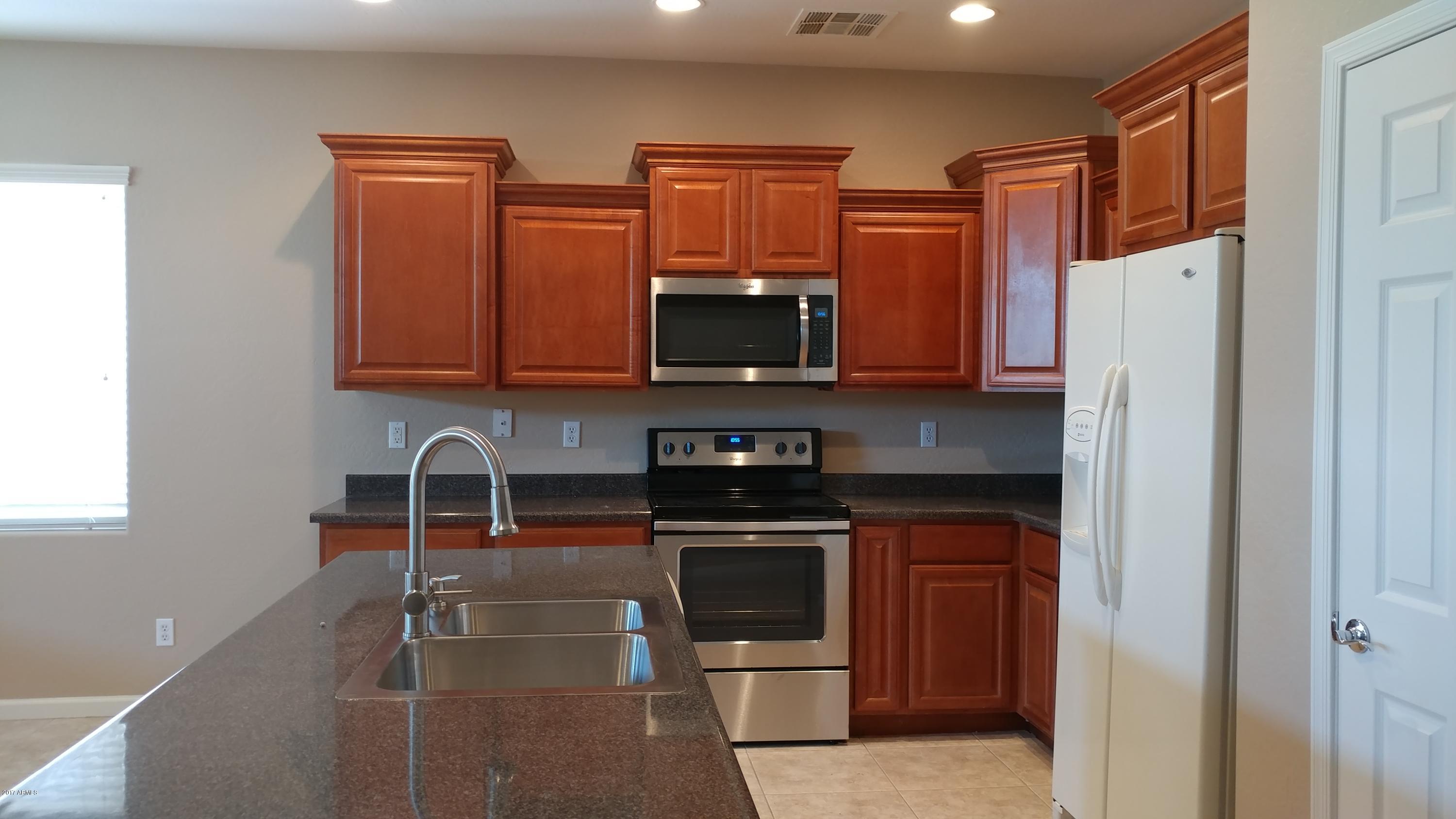 1333 East Walnut Road Gilbert, AZ 85298 - Photo 8 of 37 39