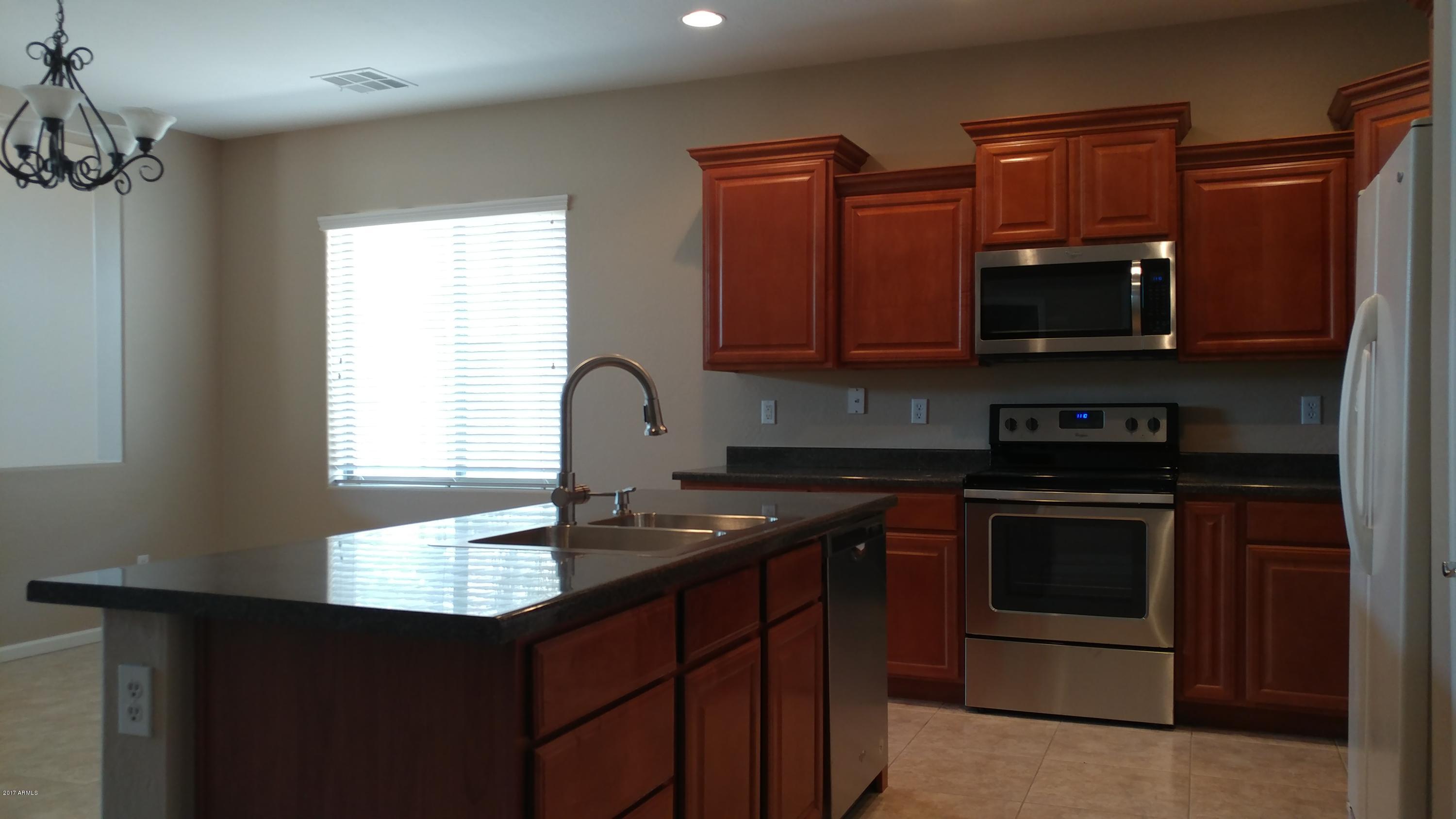 1333 East Walnut Road Gilbert, AZ 85298 - Photo 9 of 37 40