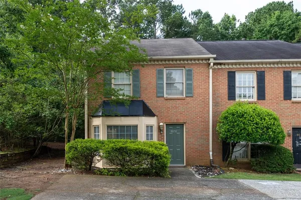 $2,200 | 9070 Cobbler Court, Roswell, GA 30076