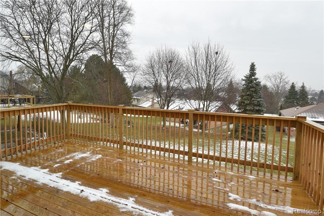 271 Stonetree Circle Rochester, MI 48309 - Photo 35 of 38 271 Stonetree Circle_35.JPG