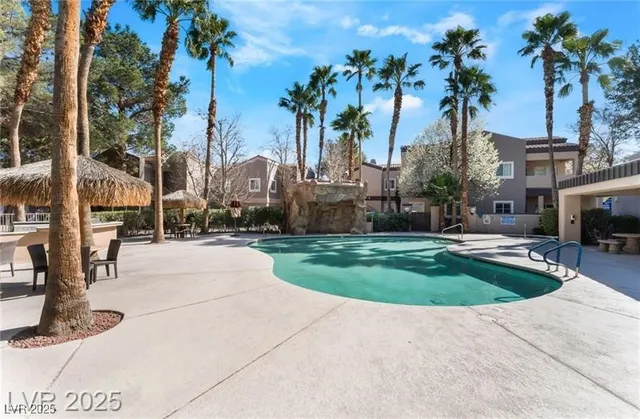 $1,570 | 5250 South Rainbow Boulevard, Unit 2104, Las Vegas, NV 89118