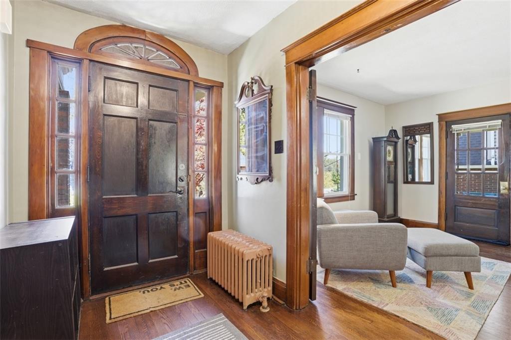644 Cascade Road Pittsburgh, PA 15221 - Photo 5 of 33