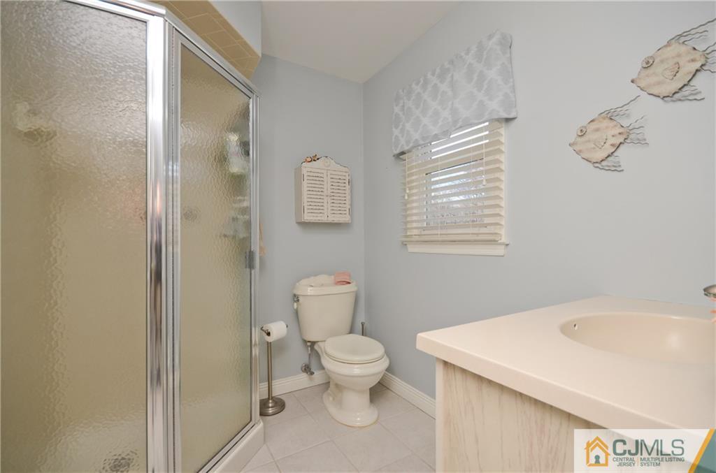 21 Oak Tree Road Monmouth Junction, NJ 08852 - Photo 11 of 20 Gallery Image 11