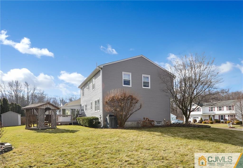 21 Oak Tree Road Monmouth Junction, NJ 08852 - Photo 19 of 20 Gallery Image 19