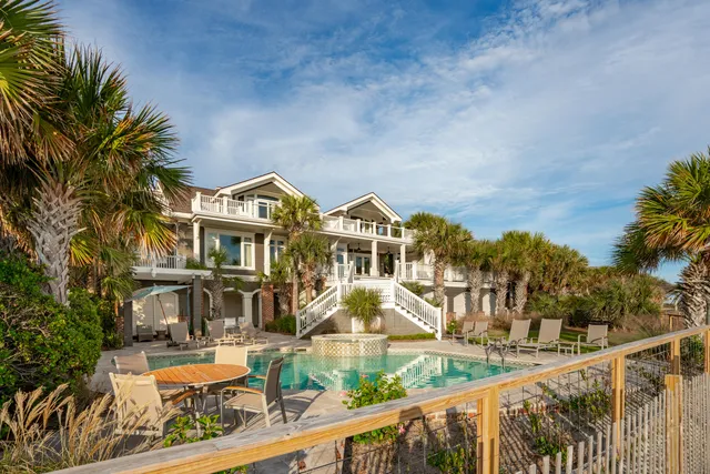 $3,200,000 | 112 Ocean Boulevard, Isle of Palms, SC 29451
