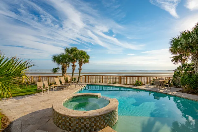 $3,200,000 | 112 Ocean Boulevard, Isle of Palms, SC 29451