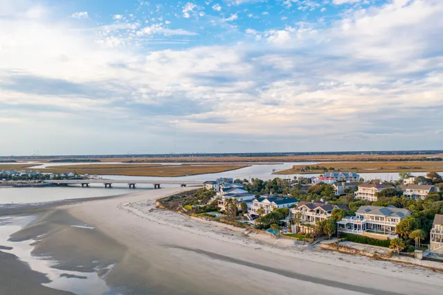 $3,200,000 | 112 Ocean Boulevard, Isle of Palms, SC 29451