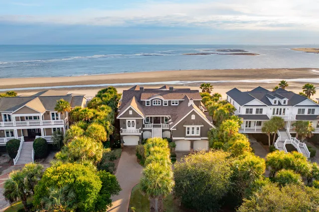 $3,200,000 | 112 Ocean Boulevard, Isle of Palms, SC 29451