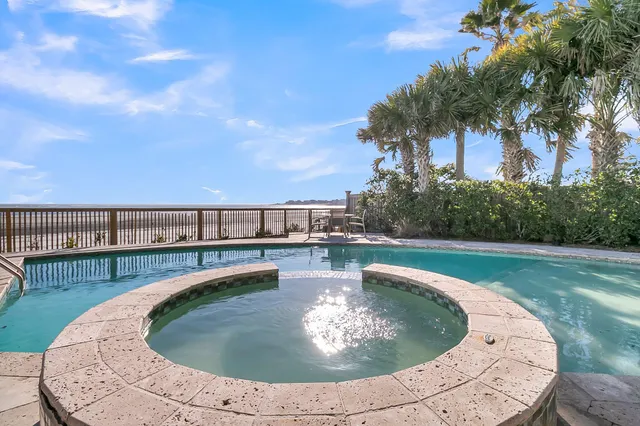 $3,200,000 | 112 Ocean Boulevard, Isle of Palms, SC 29451
