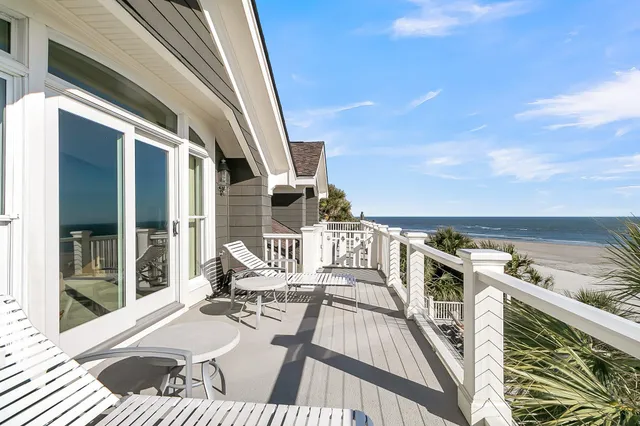 $3,200,000 | 112 Ocean Boulevard, Isle of Palms, SC 29451