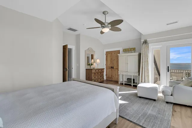 $3,200,000 | 112 Ocean Boulevard, Isle of Palms, SC 29451