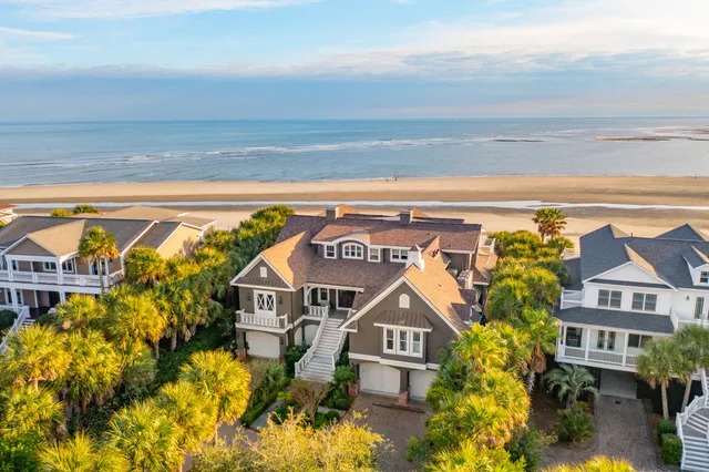 $3,200,000 | 112 Ocean Boulevard, Isle of Palms, SC 29451