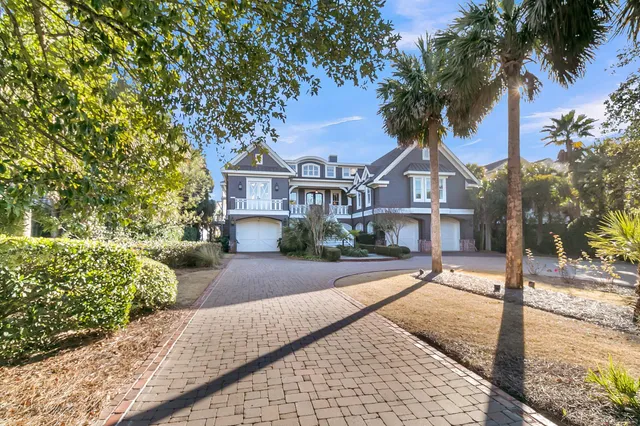 $3,200,000 | 112 Ocean Boulevard, Isle of Palms, SC 29451