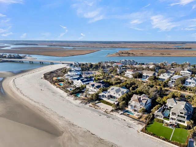$3,200,000 | 112 Ocean Boulevard, Isle of Palms, SC 29451