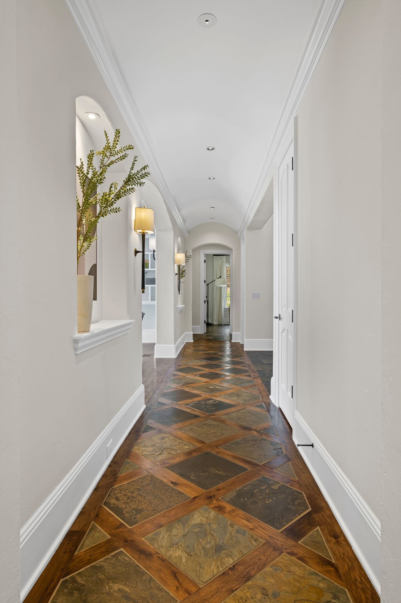 513 Legends Ridge Court Franklin, TN 37069 - Photo 15 of 89 Gallery Image 15