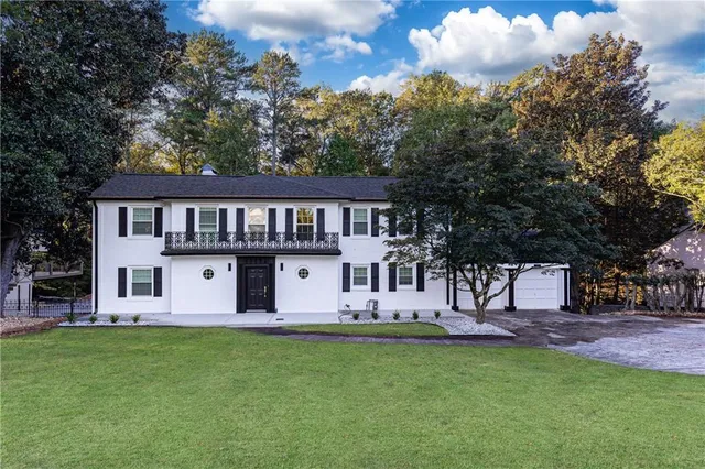 $8,500 | 200 West Paces Ferry Road Northwest, Atlanta, GA 30305