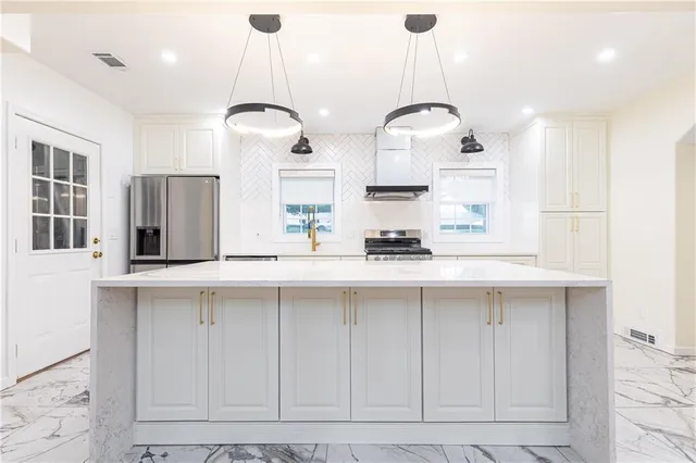 $8,500 | 200 West Paces Ferry Road Northwest, Atlanta, GA 30305