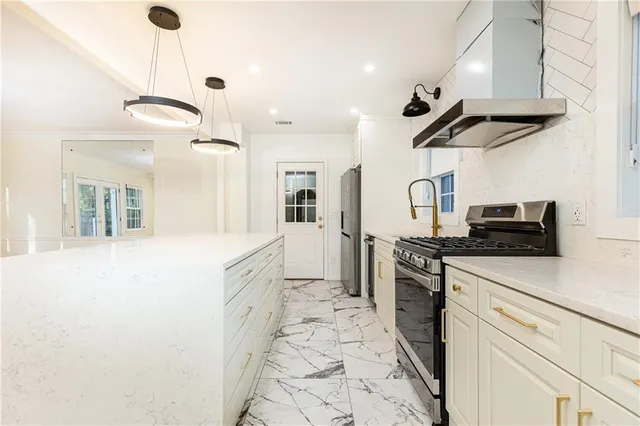 $8,500 | 200 West Paces Ferry Road Northwest, Atlanta, GA 30305