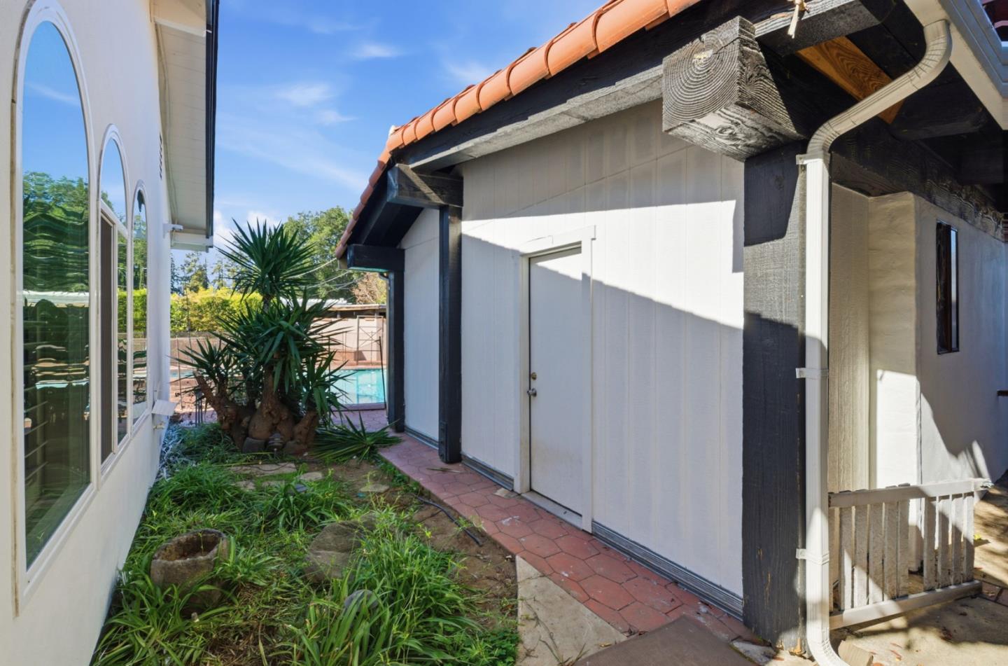 2167 Emory Street San Jose, CA 95128 - Photo 31 of 44