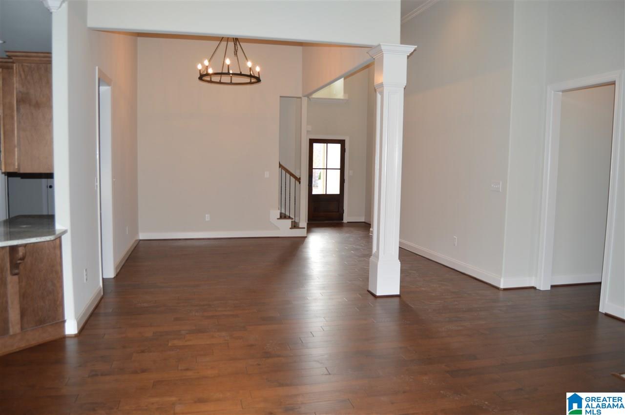 334 Strathaven Circle Pelham, AL 35124 - Photo 3 of 28