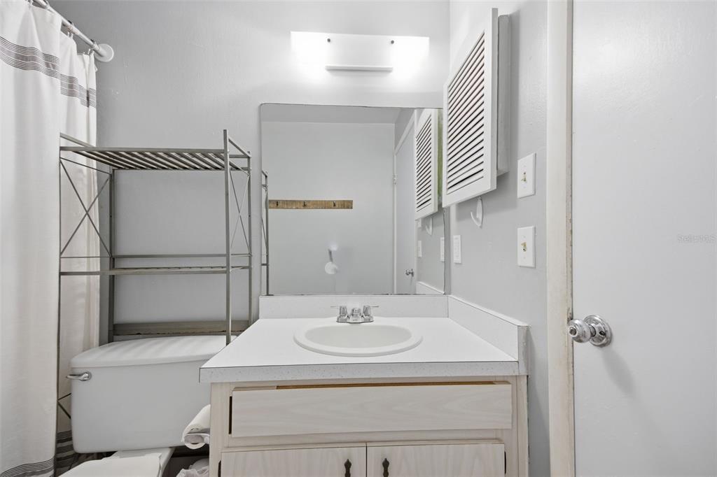 5260 Springwood Road Spring Hill, FL 34609 - Photo 20 of 37
