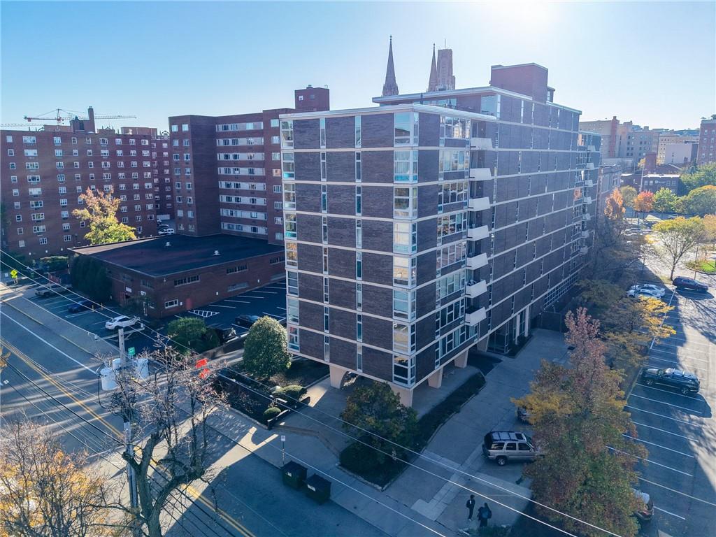 552 North Neville Street, Unit PH2 Pittsburgh, PA 15213 - Photo 2 of 42 a view of a building