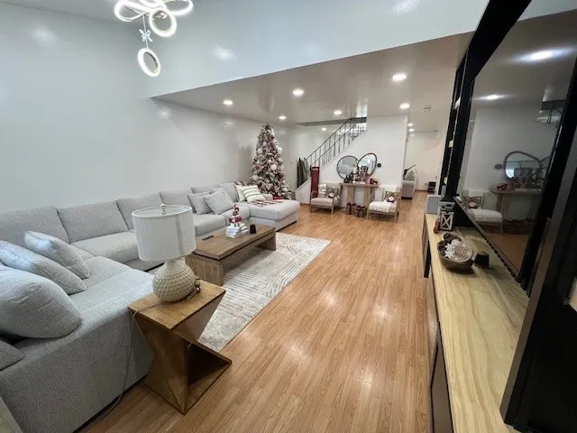 $399,000 | 468 Harmony Drive, Wheeling, IL 60090