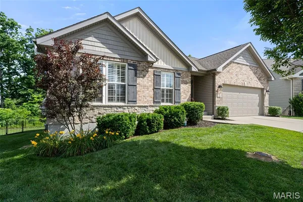 $479,000 | 104 Hartford Court, Fenton, MO 63026